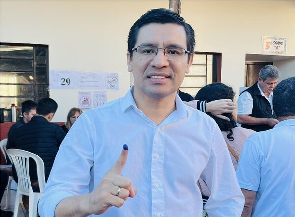 "Landy" Torres designa a encargados del proceso de transición - ADN Digital