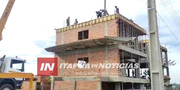AVANZAN OBRAS EN EL EDIFICIO VALESKA DEL GRUPO CREDIPAR EN ENCARNACIÓN - Itapúa Noticias