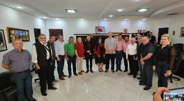 Equipo de transición se instala en la Gobernación del Alto Paraná  - ABC en el Este - ABC Color