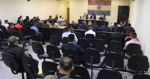 La Nación / Tribunal confirma pena para nueve marineros