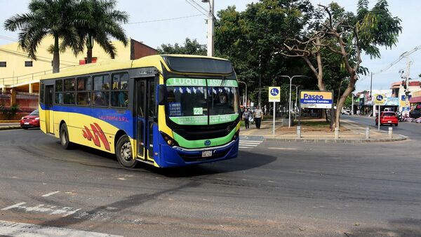 Moradores de Luque exigen orden en tramo donde ocurrió accidente