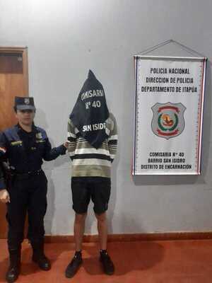 Agentes de la comisaría 40 detienen a joven con drogas en Encarnación