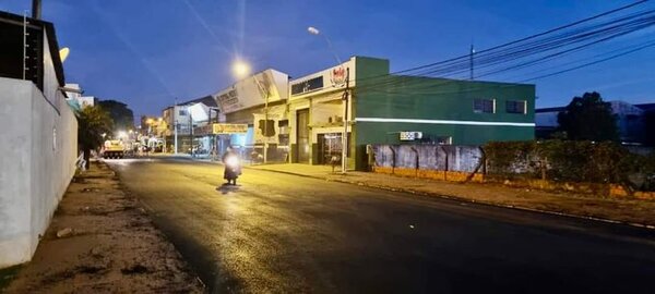 Avanzan trabajos de asfaltado en barrio San Antonio de PJC