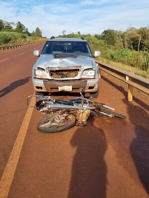 Motociclista arrollado en accidente rutero fallece camino al hospital en Encarnación - Policiales - ABC Color