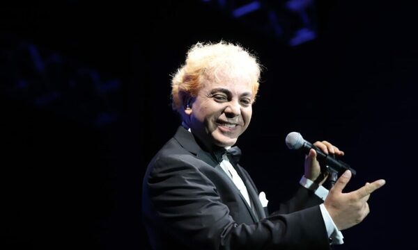 Cristhian Castro recordó a su exesposa paraguaya y le dedicó canciones en su concierto