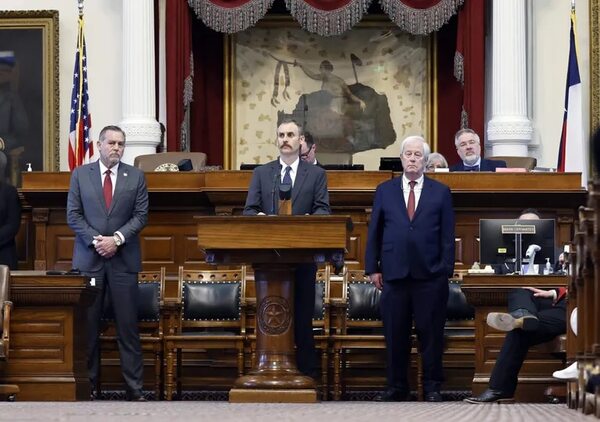 La Cámara de Texas aprueba someter a juicio político al fiscal Ken Paxton, cercano a Trump - Mundo - ABC Color