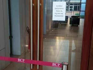 Fernández Valdovinos “hace oficina” en BCP - Política - ABC Color