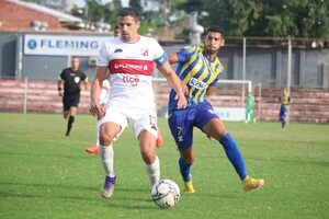 El Kelito alcanza la cima en la Primera B - Fútbol de Ascenso de Paraguay - ABC Color