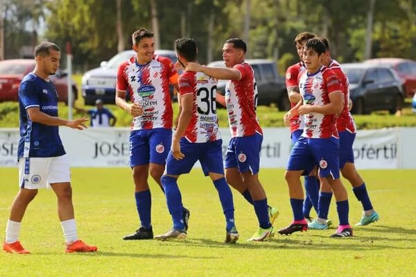 Intermedia: Pastoreo triunfa en Campo 9 - Fútbol de Intermedia - ABC Color