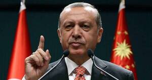 La Nación / Erdogan lidera presidencial en Turquía con casi la mitad de los votos escrutados
