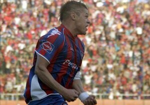 Mal momento de Cerro: ¡Excapitán pide que no se vaya Sava sino los peloteros