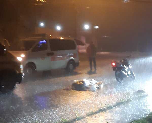 Accidente en motocicleta se lleva la vida de una mujer - Oasis FM 94.3