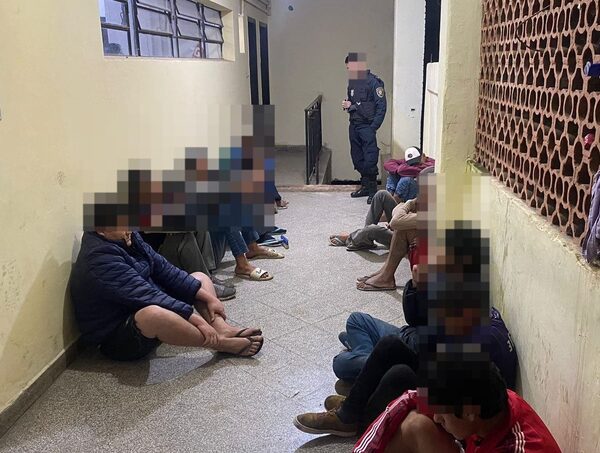 Dos detenidos y varios aprehendidos durante operativo en la Chacarita · Radio Monumental 1080 AM