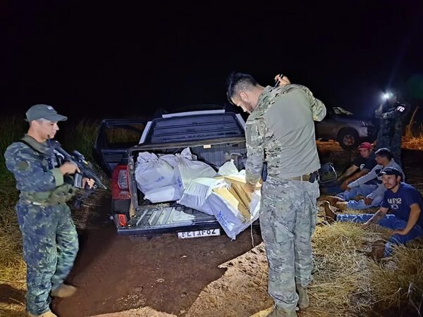 Caen tres supuestos traficantes con más de 200 kilos de marihuana en Amambay - Policiales - ABC Color