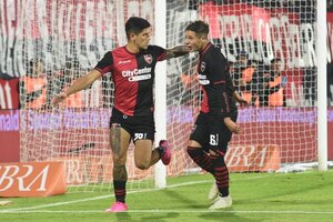 Versus / "Pollo" Recalde está en racha y volvió a marcar para el triunfo de Newell's
