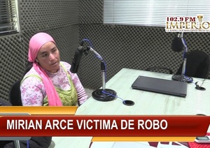 Mujer fue despojada violentamente de su cartera por una pareja de motochorros - Radio Imperio
