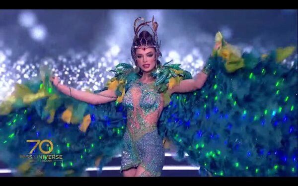 Nadia Ferreira, impecable en la preliminar | 1000 Noticias
