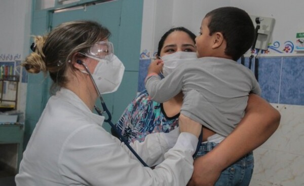 Salud reporta aumento del 15% de consultas por cuadros respiratorios