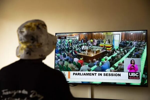 Uganda promulga controvertida ley que castiga las relaciones homosexuales - Mundo - ABC Color