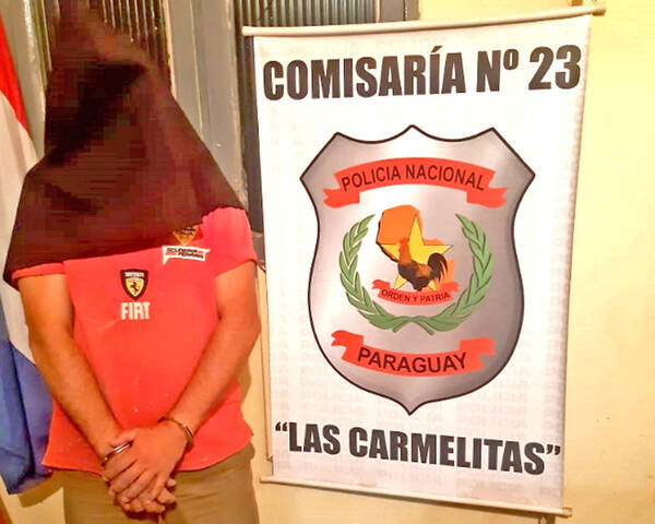 Ka'u argel fue arrestado por garrotear a su doña