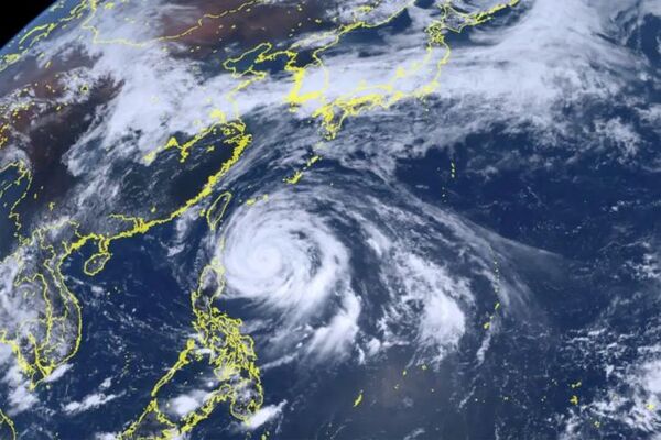 El tifón Mawar llega a Filipinas con vientos de casi 200 kilómetros por hora - Megacadena — Últimas Noticias de Paraguay