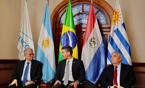 Diario HOY | Santiago Peña quiere negociación comercial del Mercosur como bloque