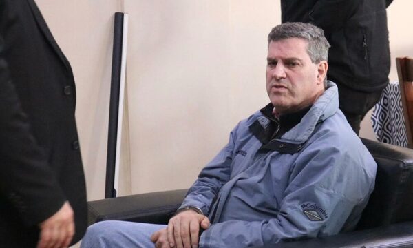 (VIDEO) El ex banquero José Peirano dormirá en Interpol