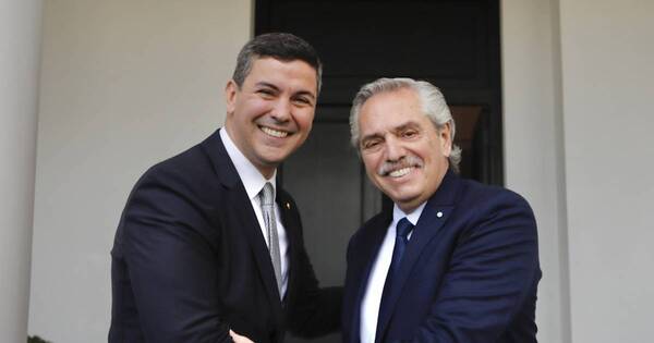 La Nación / Hidrovía y Yacyretá fueron temas centrales entre Peña y Fernández