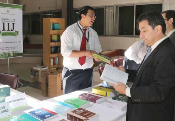 IIJ realizará feria de libros y capacitación sobre bases de datos jurídicos | Lambaré Informativo