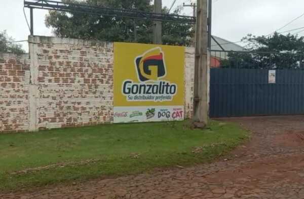 Se alzan con más 90 millones de guaraníes de una distribuidora - Oasis FM 94.3