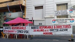 Copaco: funcionarios se movilizan mientras sigue sin aprobarse balance con millonaria pérdida - Economía - ABC Color