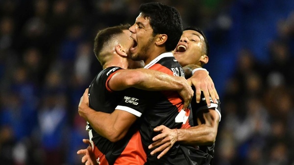 [VIDEO] ¡Robert Rojas hizo un gol para River! ¿Vendrá a préstamo a Cerro?
