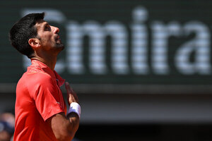 Versus / Djokovic lanza controvertido mensaje en Roland Garros: "Kosovo es el corazón de Serbia"