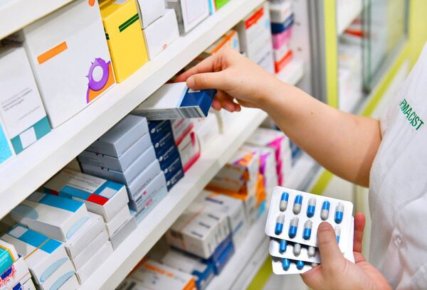 Diario HOY | Los detalles del dineral que deben Salud e IPS a las farmacéuticas