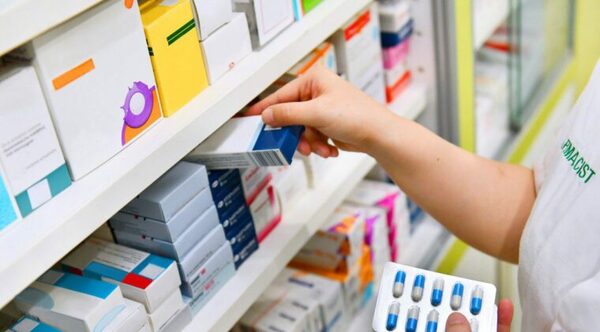 Los detalles del dineral que deben Salud e IPS a farmacéuticas - Radio Imperio