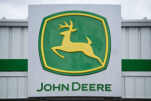 John Deere gana 4.819 millones de d贸lares, un 61% m谩s, en su primer semestre fiscal - Revista PLUS