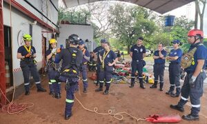 Bomberos cierran su cuartel en Hernandarias ante incumplimiento de Nelson Cano en Hernandarias