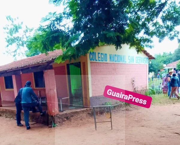 Alumno mata a la directora de un colegio en Colonia Independencia