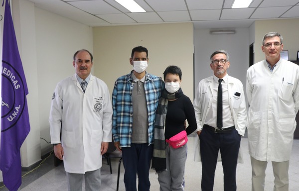 Con alta médica a trasplantado hepático número 15, Clínicas reactiva oficialmente el programa