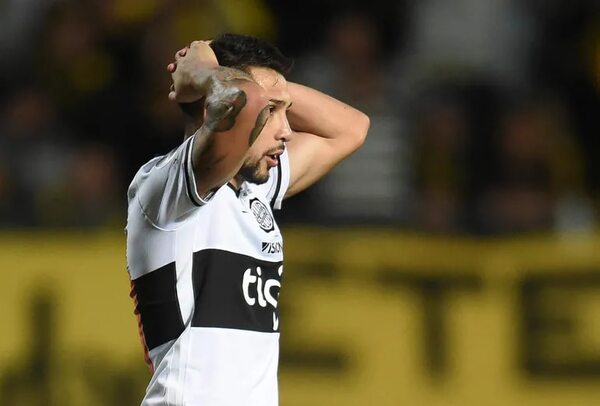 Olimpia comunica grave lesión de Salazar - Fútbol - ABC Color
