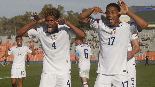 Estados Unidos golea a Nueva Zelanda y ya está en cuartos