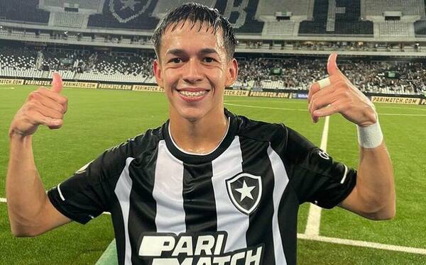 [VIDEO] Vyrorei Ronaldinho: Atendé el control de crack del Mati Segovia