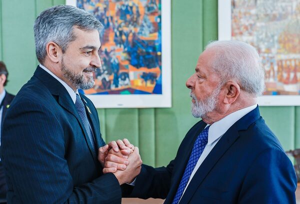 Abdo expuso su visión acerca de la integración sudamericana durante encuentro de líderes en Brasilia - Megacadena — Últimas Noticias de Paraguay