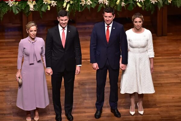Santiago Peña pide paz para “recuperar el Estado” y “reconstruir el país” - Política - ABC Color