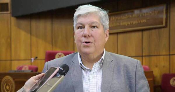 La Nación / El PLRA debe buscar una salida consensuada