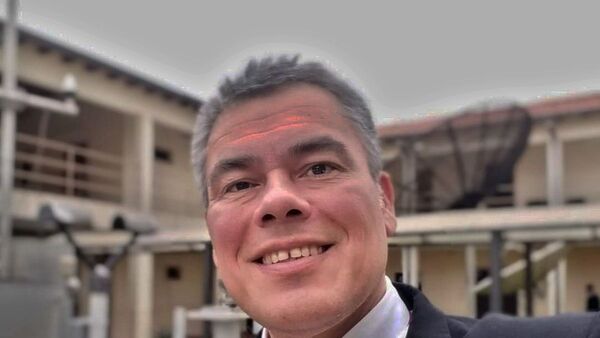 Dinac adjudicó salario de director a hermano de jefa anticorrupción