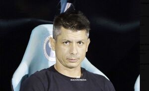 Diario HOY | El banco de Luqueño amanece sin director técnico
