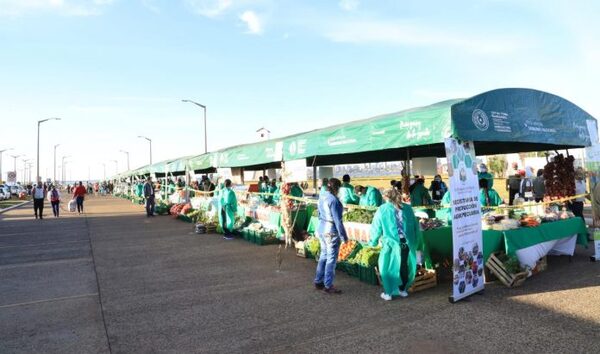 HOY SE REALIZA LA FERIA AGROPECUARIA “CONSUMA LO QUE ITAPÚA PRODUCE” EN LA PLAYA SAN JOSÉ