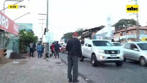 Video: Caño roto sobre Yegros y Presidente Franco - ABC Noticias - ABC Color