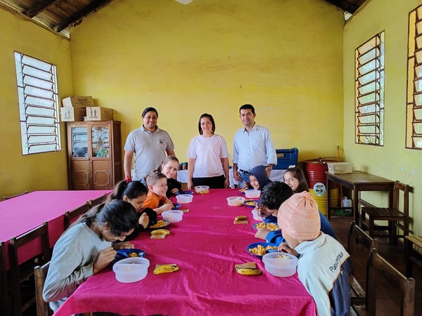 Diario HOY | Verifican almuerzo escolar en escuelas de Mallorquín para evitar "sorpresas"